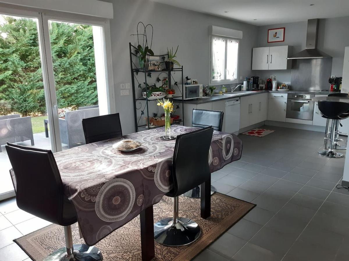 Suite privée au calme SdB,WC, Pdj Brax  Exterior foto